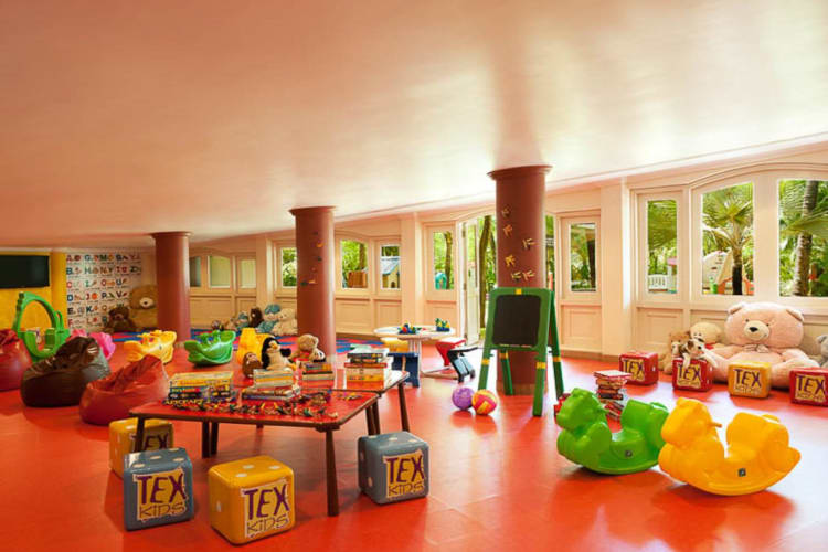 Kids club